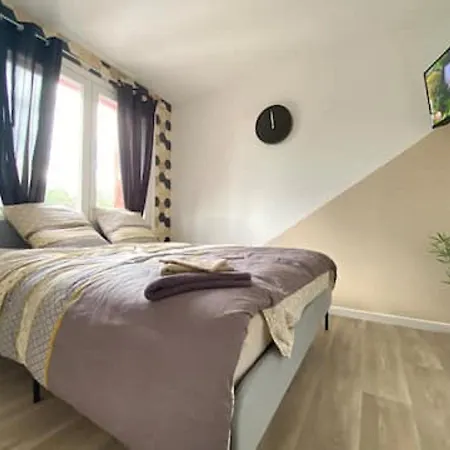 Appartement SUPPRIMER Studio Wifi Netflix 22m2 SuiteHome Cassel 8